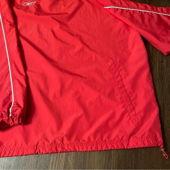 Vintage Reebok Red Windbreaker Pullover XL - Picture 7 of 8